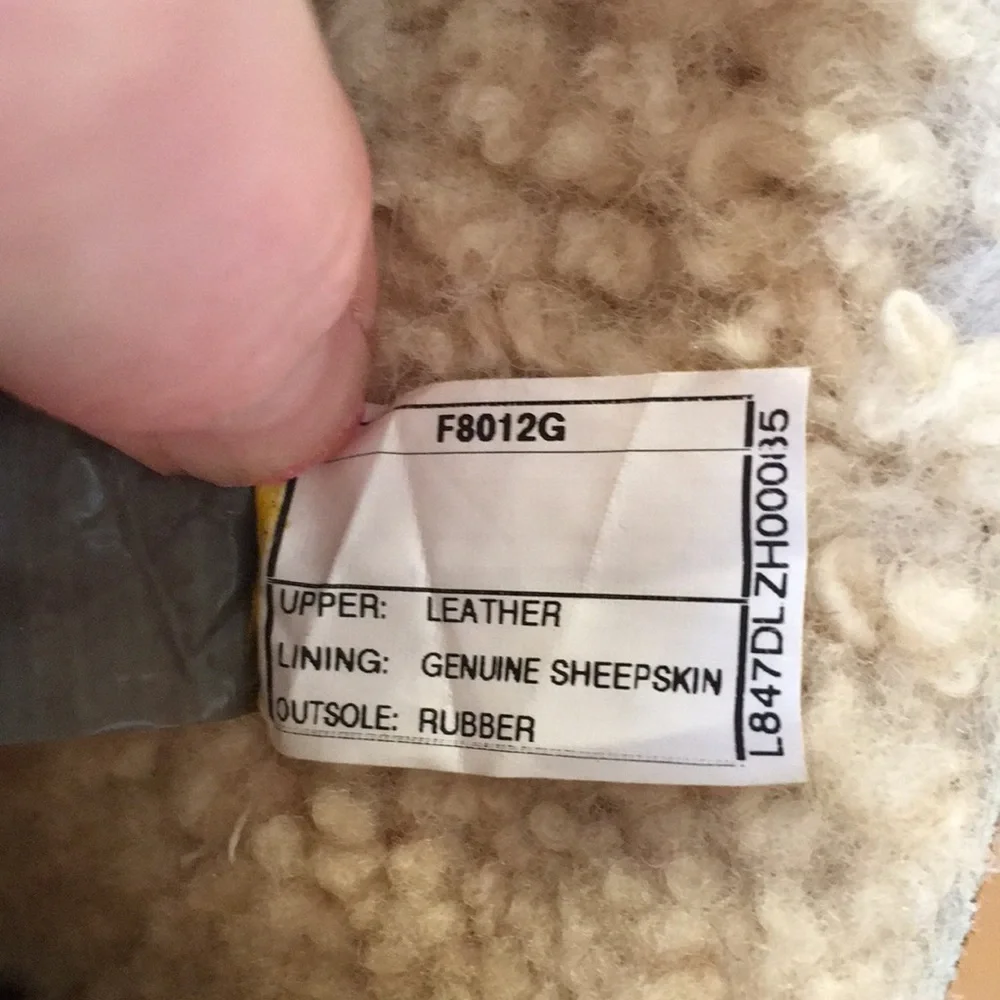 Ugg 